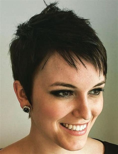 cute pixie cut hairstyles|pixie cut brunette.